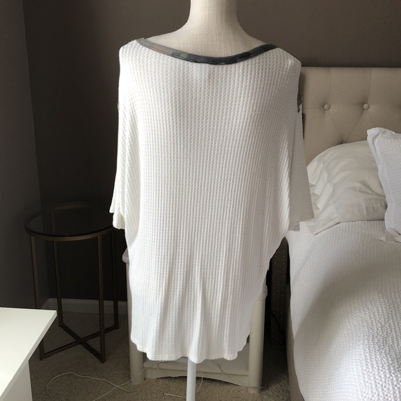 Dolman Camo and Waffle Knit Top - Picture 3 of 3